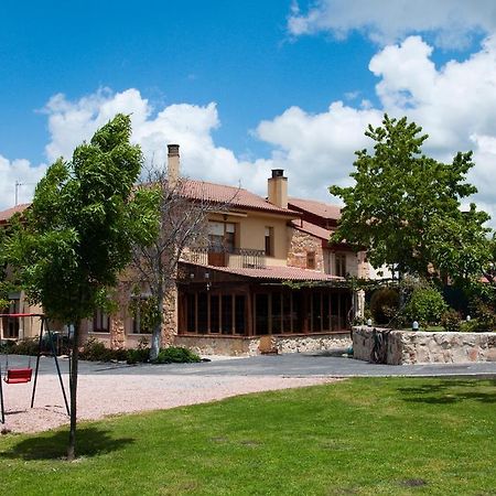 Hospederia Gemma Hotel La Lastrilla Exterior foto
